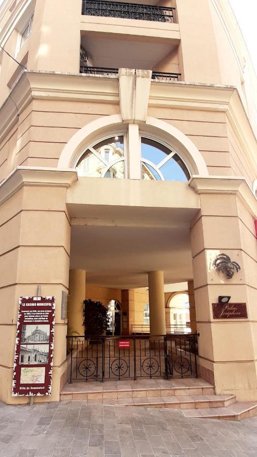 Petit Bijoux Apartman Beausoleil Kültér fotó
